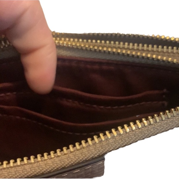 Coach Double Corner Zip Wristlet in taupe/gold - Picture 6 of 11